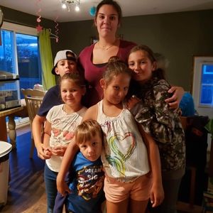 Meet your Posher, Cynthia